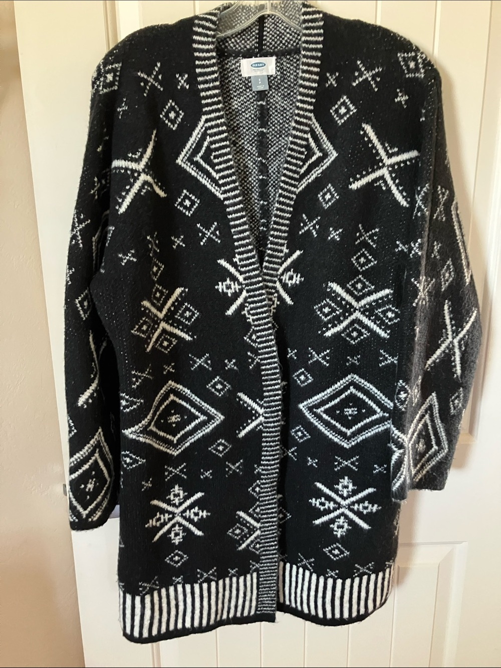 Old Navy Aztec tribal print cardigan size small